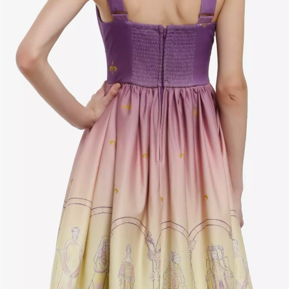Her Universe Padmé Lakeside Dress, San Diego Comic Con Exclusive - Picture 3 of 5
